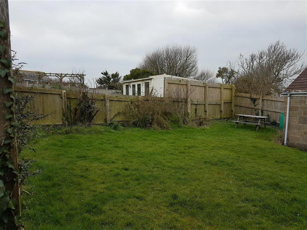 Hillview Bungalow Burton Bradstock Exteriör bild